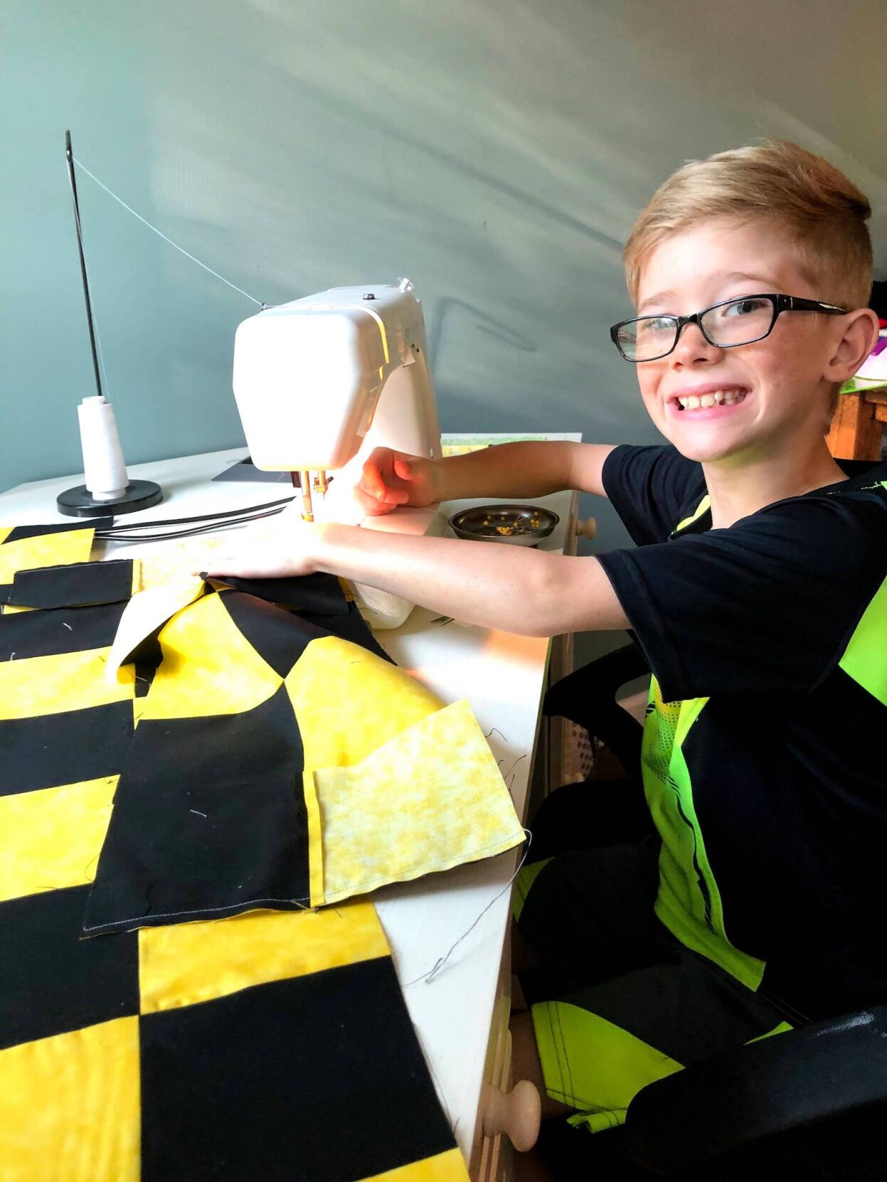 Max Helping Design Quilts